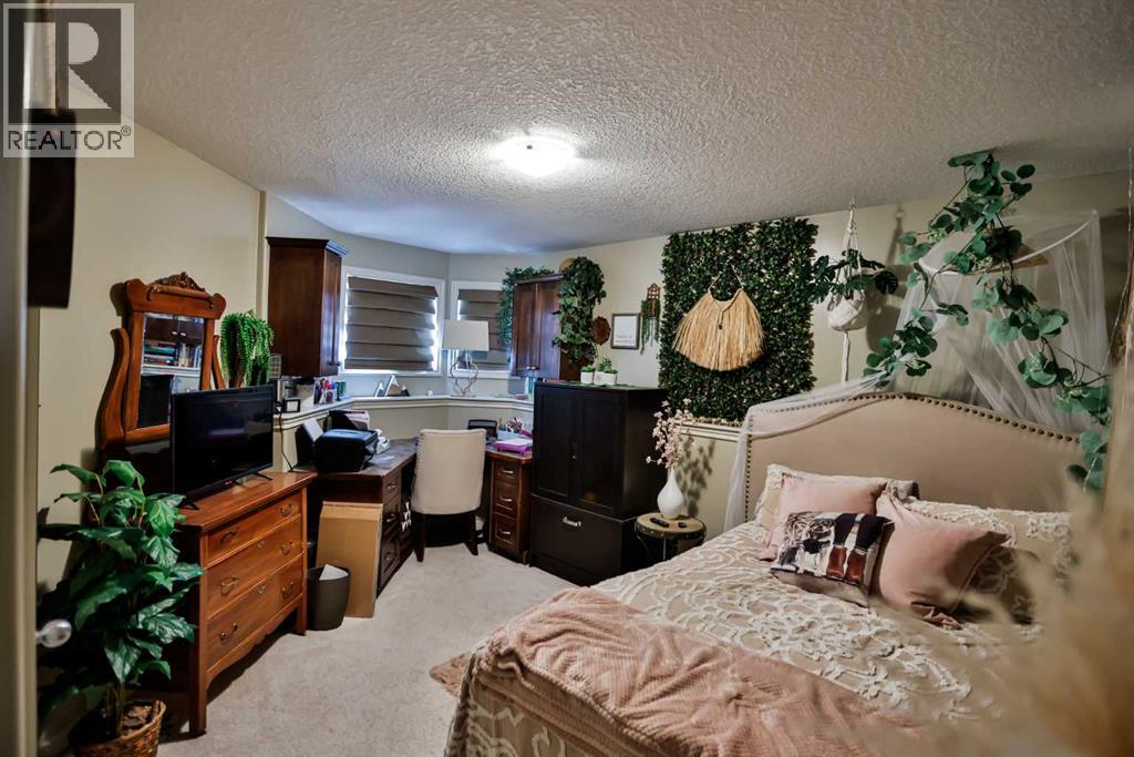 125 Couleesprings Way S, Lethbridge, Alberta  T1K 5C5 - Photo 18 - A2248304