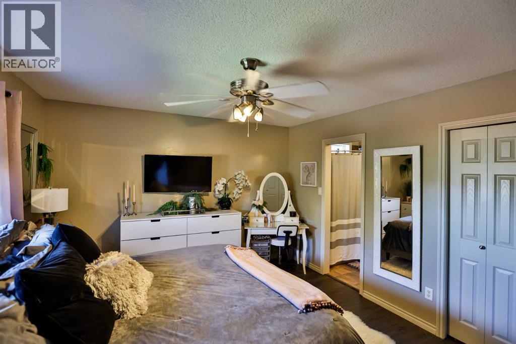125 Couleesprings Way S, Lethbridge, Alberta  T1K 5C5 - Photo 9 - A2248304