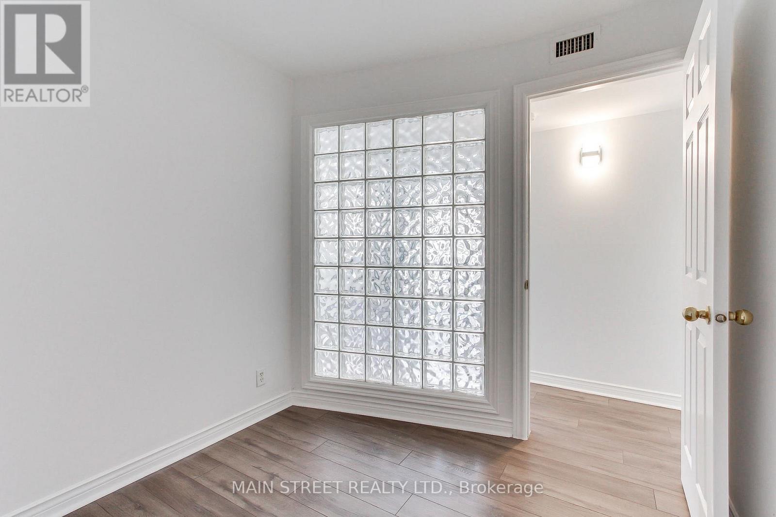 25 - 108 Redpath Avenue, Toronto, Ontario  M4S 2J7 - Photo 12 - C12430852