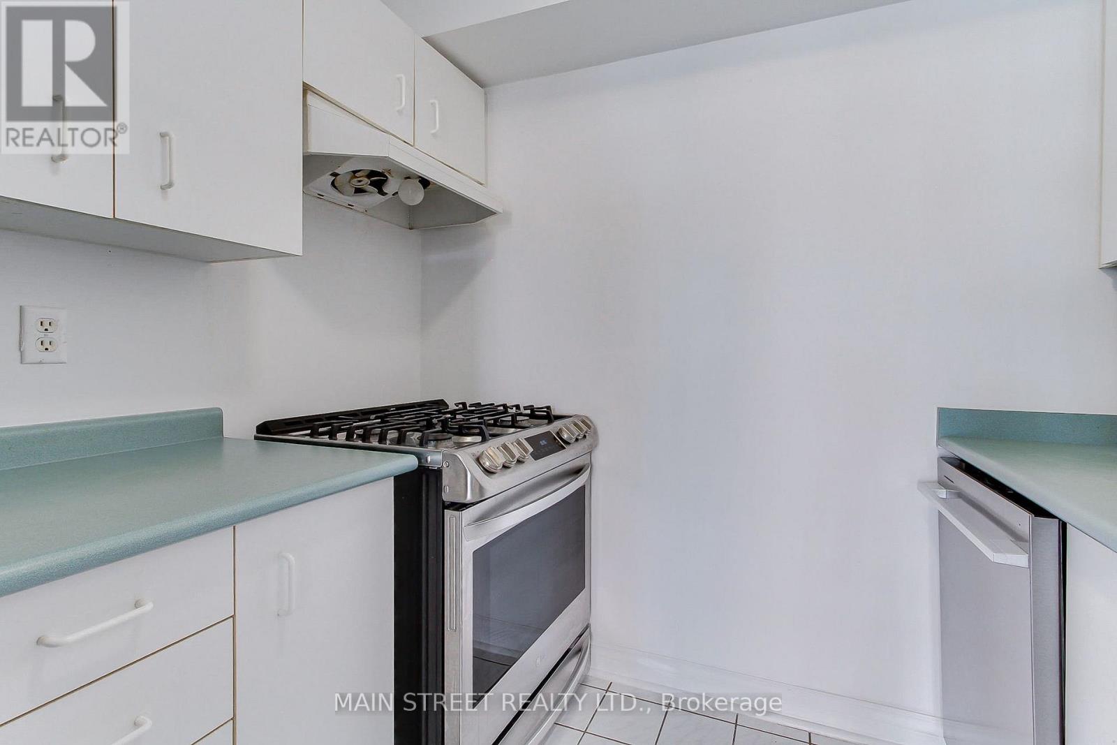 25 - 108 Redpath Avenue, Toronto, Ontario  M4S 2J7 - Photo 20 - C12430852