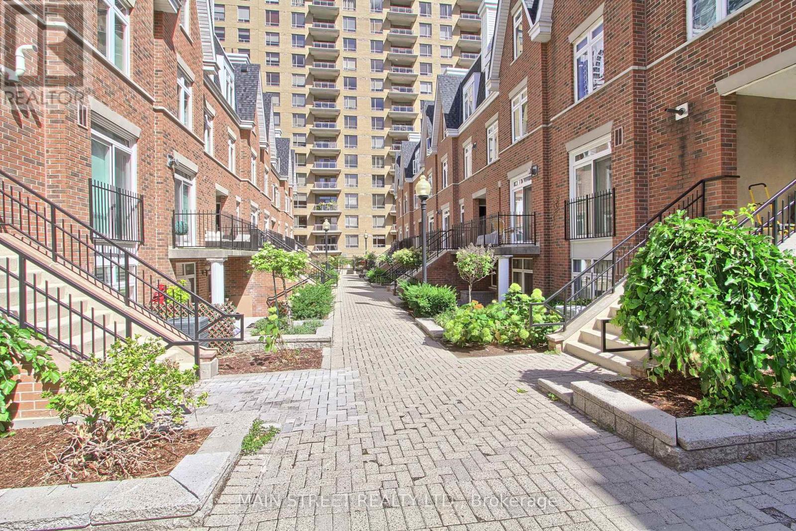 25 - 108 Redpath Avenue, Toronto, Ontario  M4S 2J7 - Photo 3 - C12430852