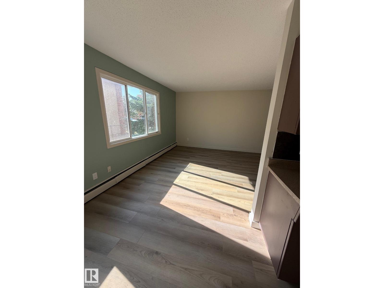 Unknown Address, ,    - Photo 12 - E4459879