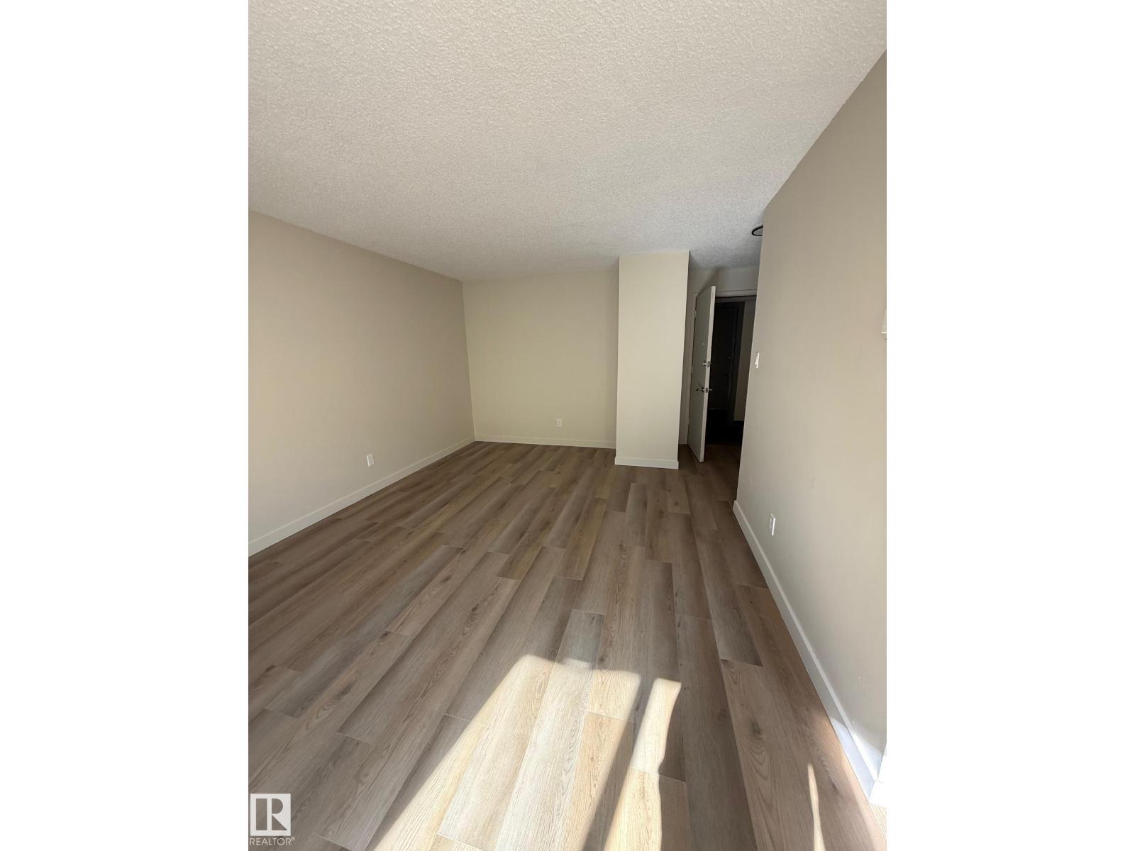 Unknown Address, ,    - Photo 14 - E4459879