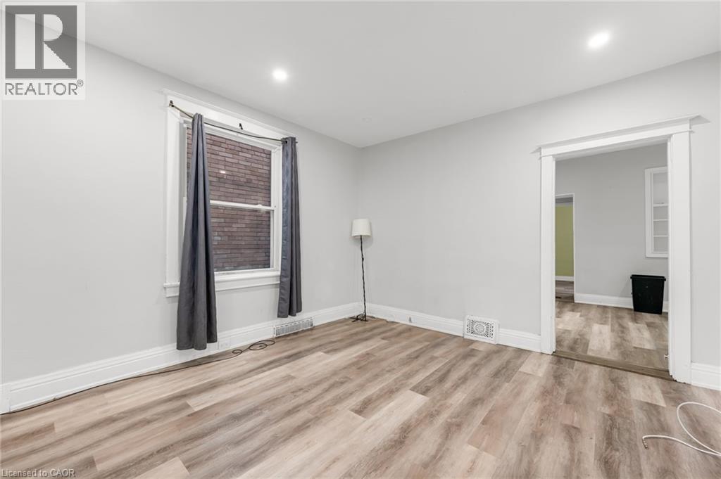 199 Balmoral Avenue N, Hamilton, Ontario  L8L 7S1 - Photo 5 - 40773267