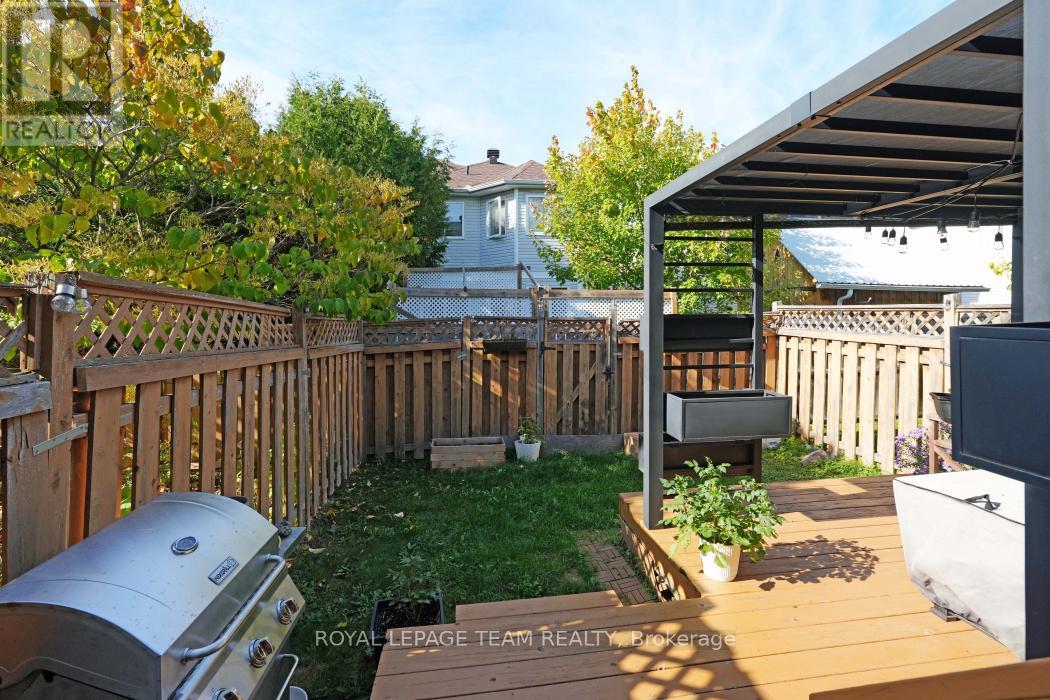 13 Grammercy Park, Ottawa, Ontario  K2C 4C7 - Photo 33 - X12430858