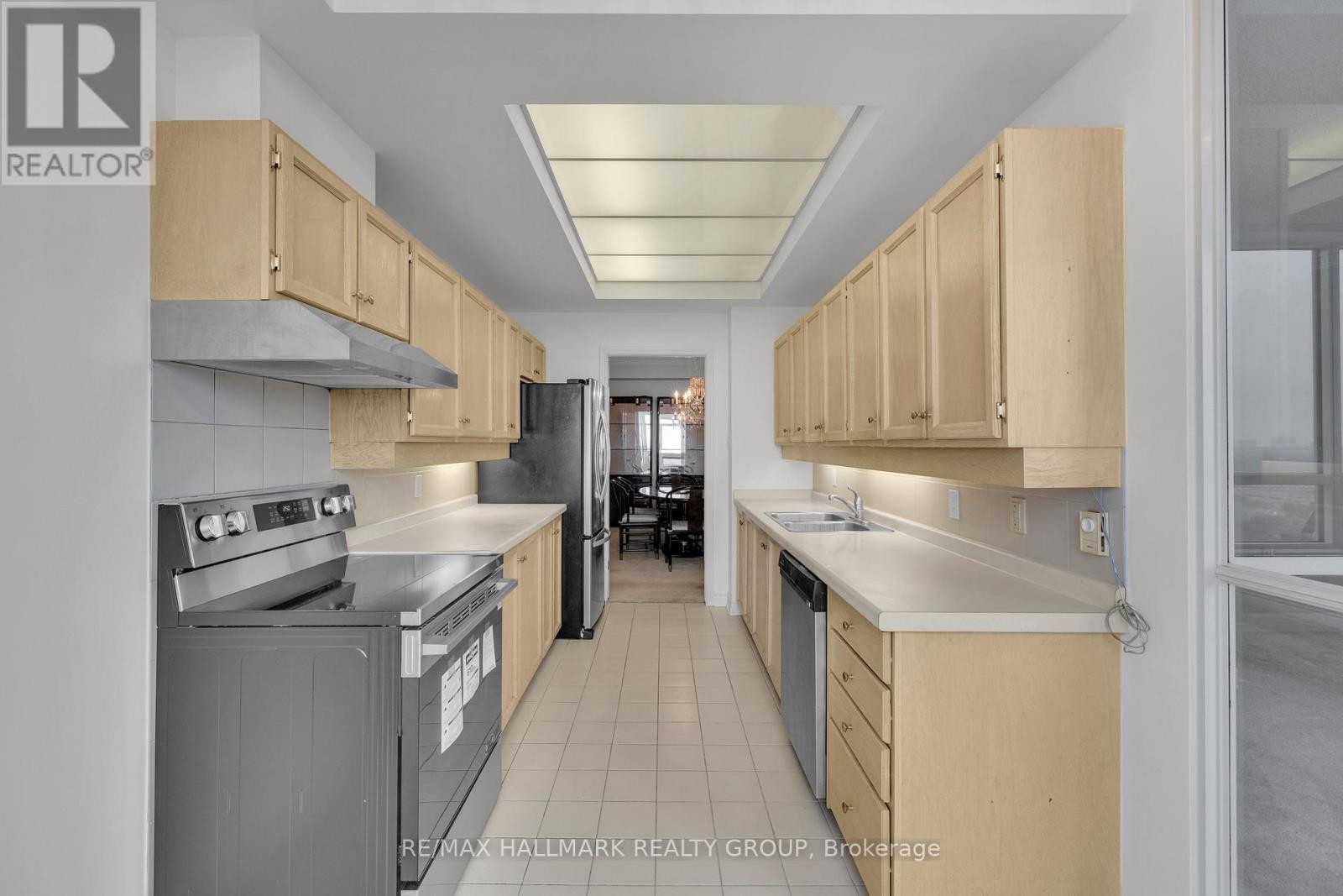 2204 - 1480 Riverside Drive, Ottawa, Ontario  K1G 5H2 - Photo 15 - X12430861