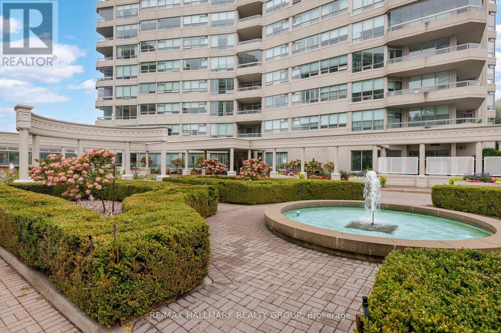 2204 - 1480 Riverside Drive, Ottawa, Ontario  K1G 5H2 - Photo 2 - X12430861