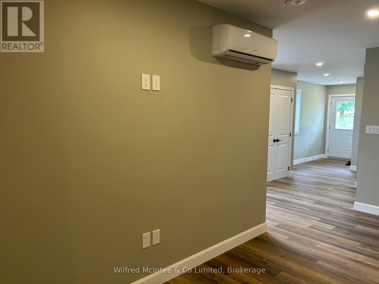 Unit 2 - 187 Balaklava Street, Arran-Elderslie, Ontario  N0G 2N0 - Photo 10 - X11949260