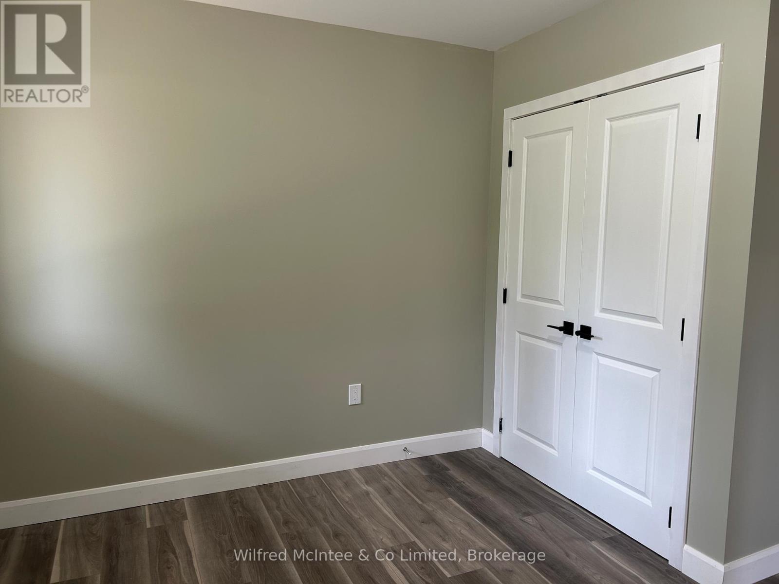 Unit 2 - 187 Balaklava Street, Arran-Elderslie, Ontario  N0G 2N0 - Photo 16 - X11949260