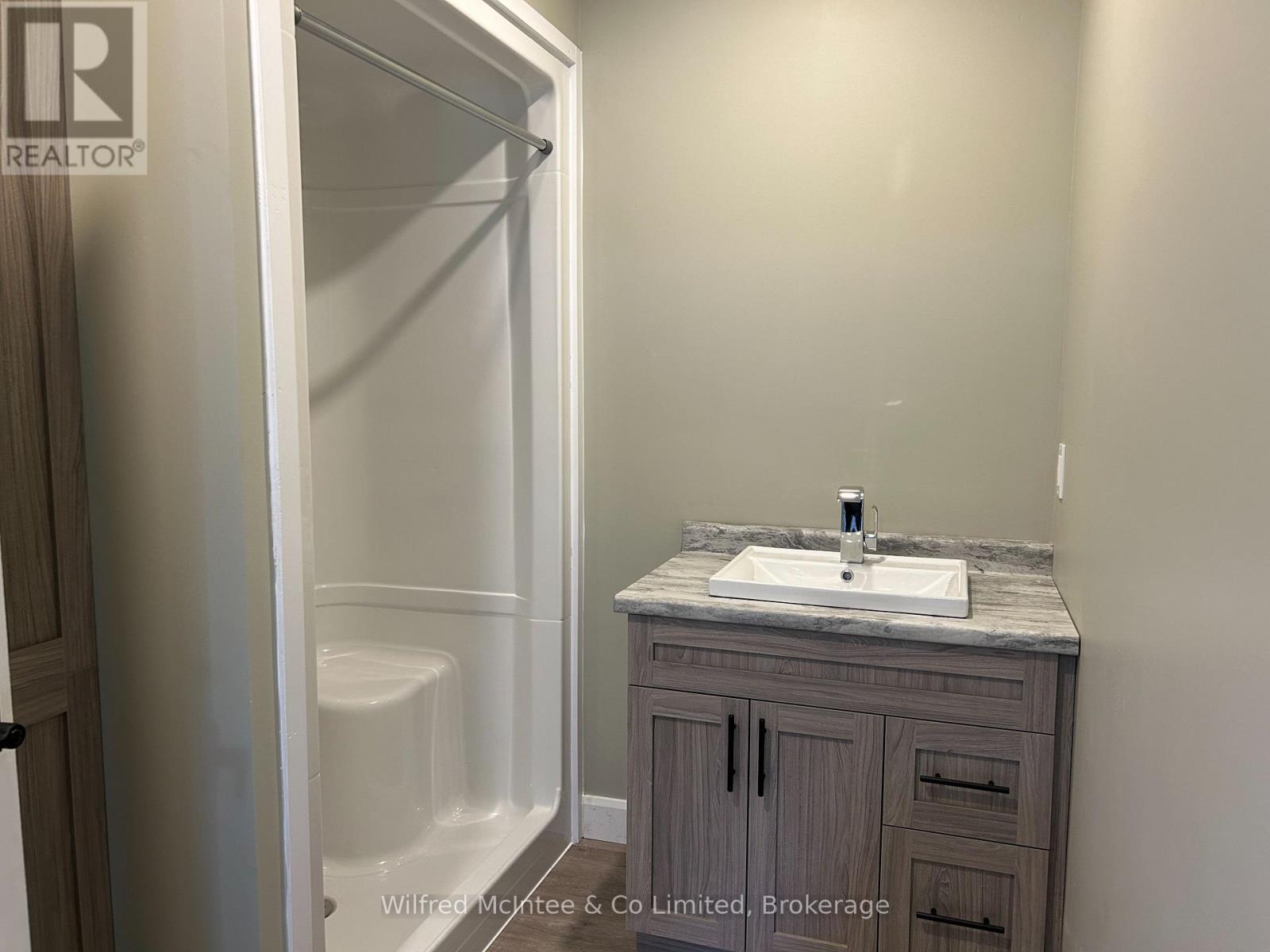 Unit 2 - 187 Balaklava Street, Arran-Elderslie, Ontario  N0G 2N0 - Photo 12 - X11949260