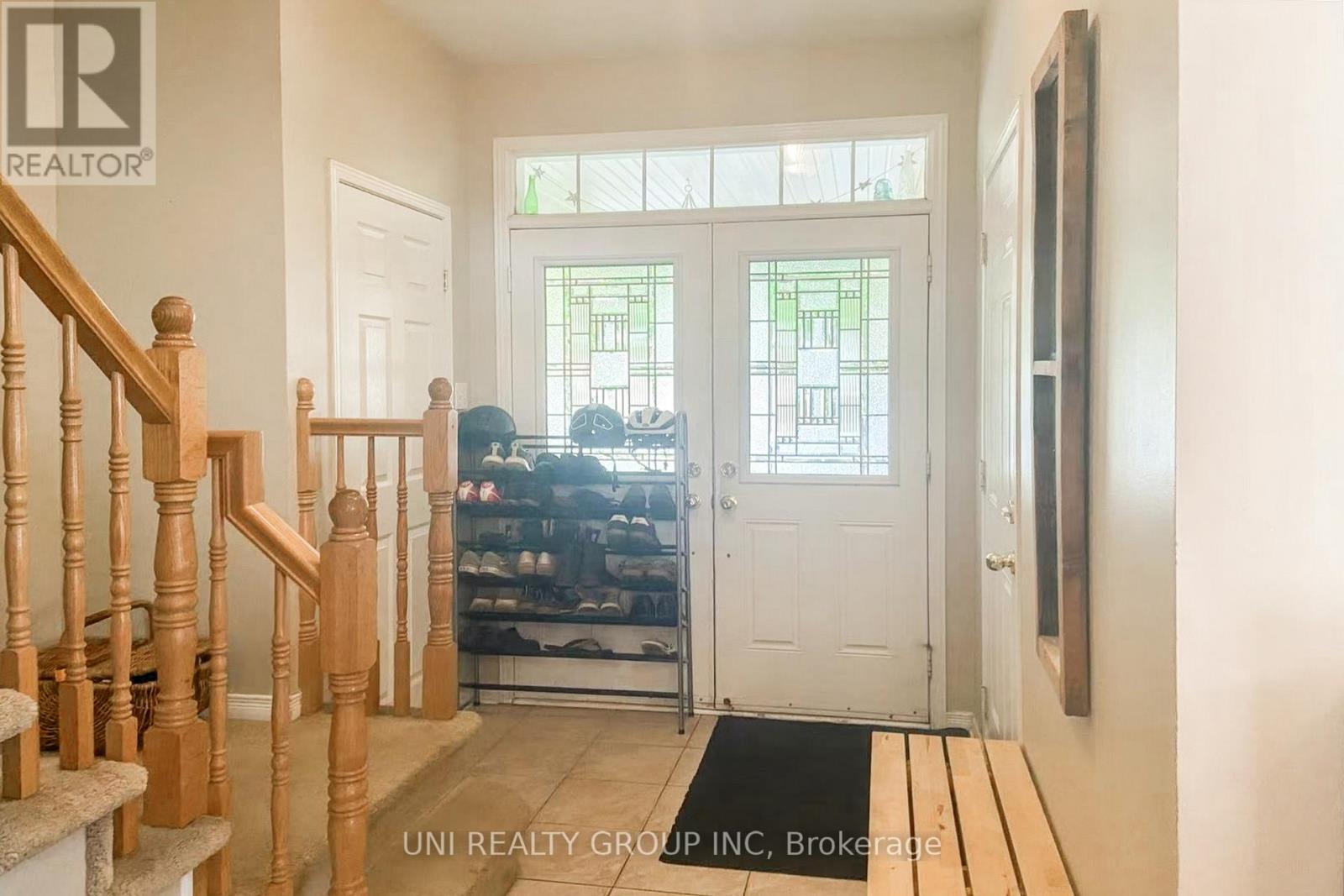 131 Lamplighters Drive, Ottawa, Ontario  K2J 0C1 - Photo 2 - X12415104