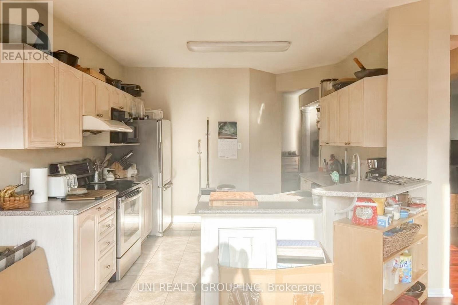 131 Lamplighters Drive, Ottawa, Ontario  K2J 0C1 - Photo 8 - X12415104