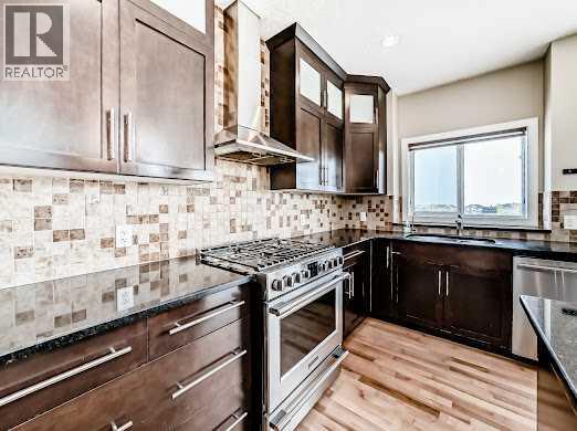 233 Pantego Road Nw, Calgary, Alberta  T3K 0B9 - Photo 5 - A2253448