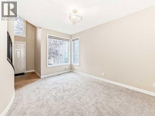 233 Pantego Road Nw, Calgary, Alberta  T3K 0B9 - Photo 17 - A2253448