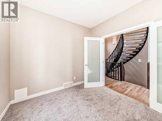 233 Pantego Road Nw, Calgary, Alberta  T3K 0B9 - Photo 20 - A2253448