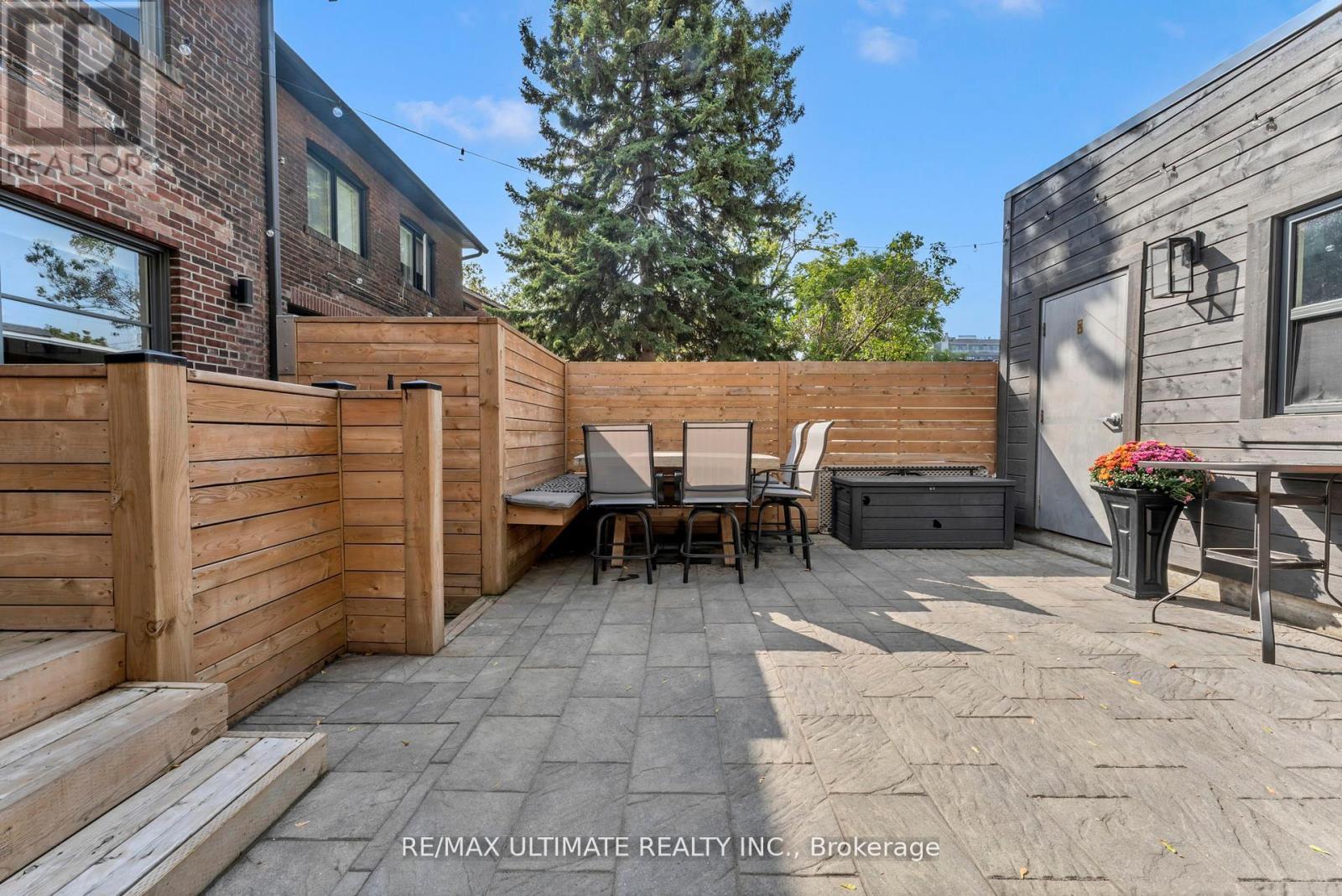10 Oakdene Crescent, Toronto, Ontario  M4J 4H9 - Photo 38 - E12430634