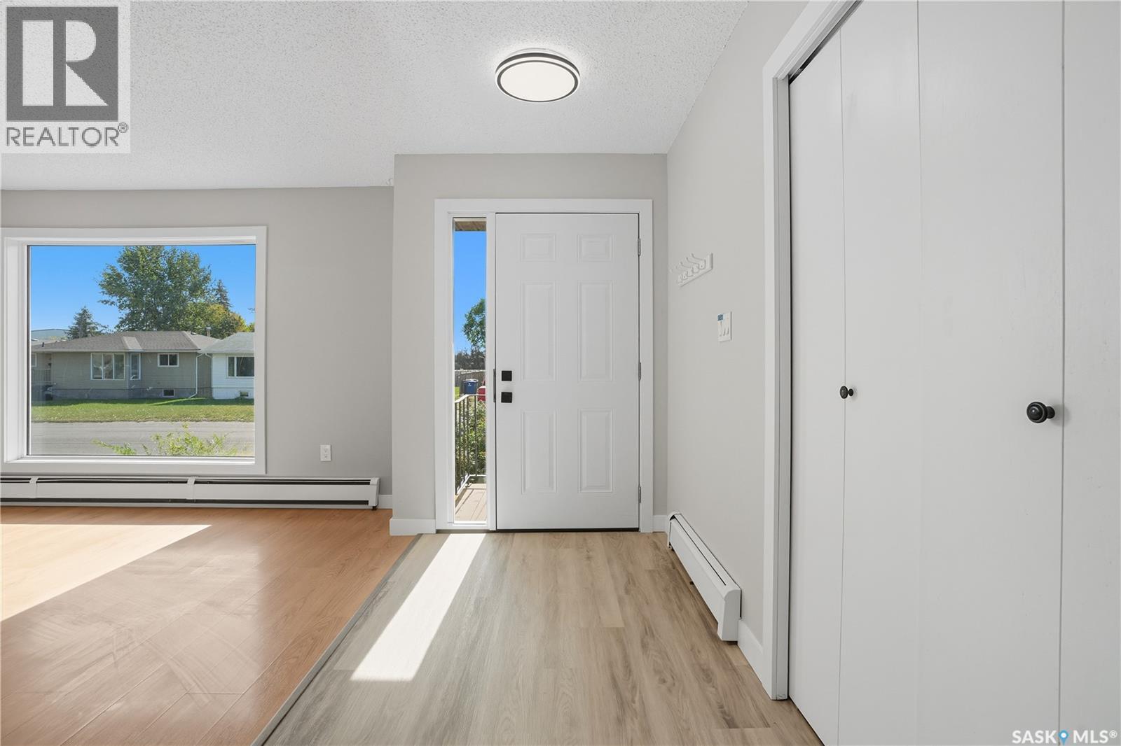 208 Rigmor Street, Warman, Saskatchewan  S0K 4S1 - Photo 3 - SK019527