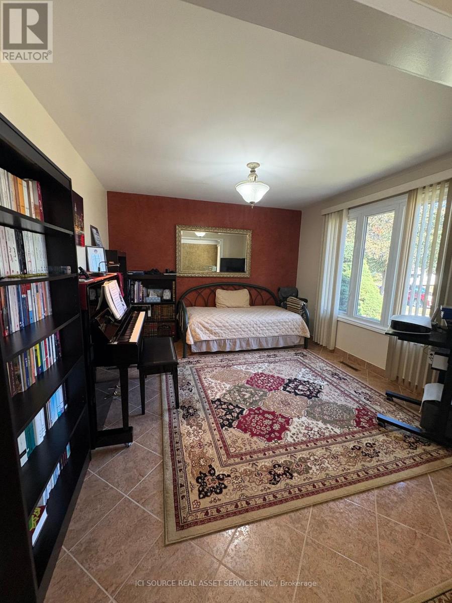 1657 Glendale Avenue, Windsor, Ontario  N8T 2N1 - Photo 8 - X12425438