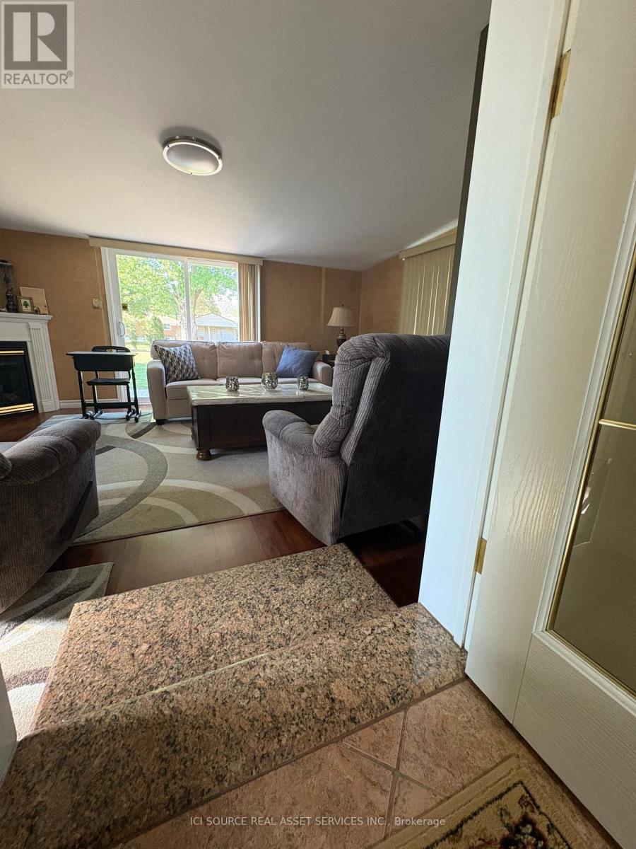 1657 Glendale Avenue, Windsor, Ontario  N8T 2N1 - Photo 7 - X12425438