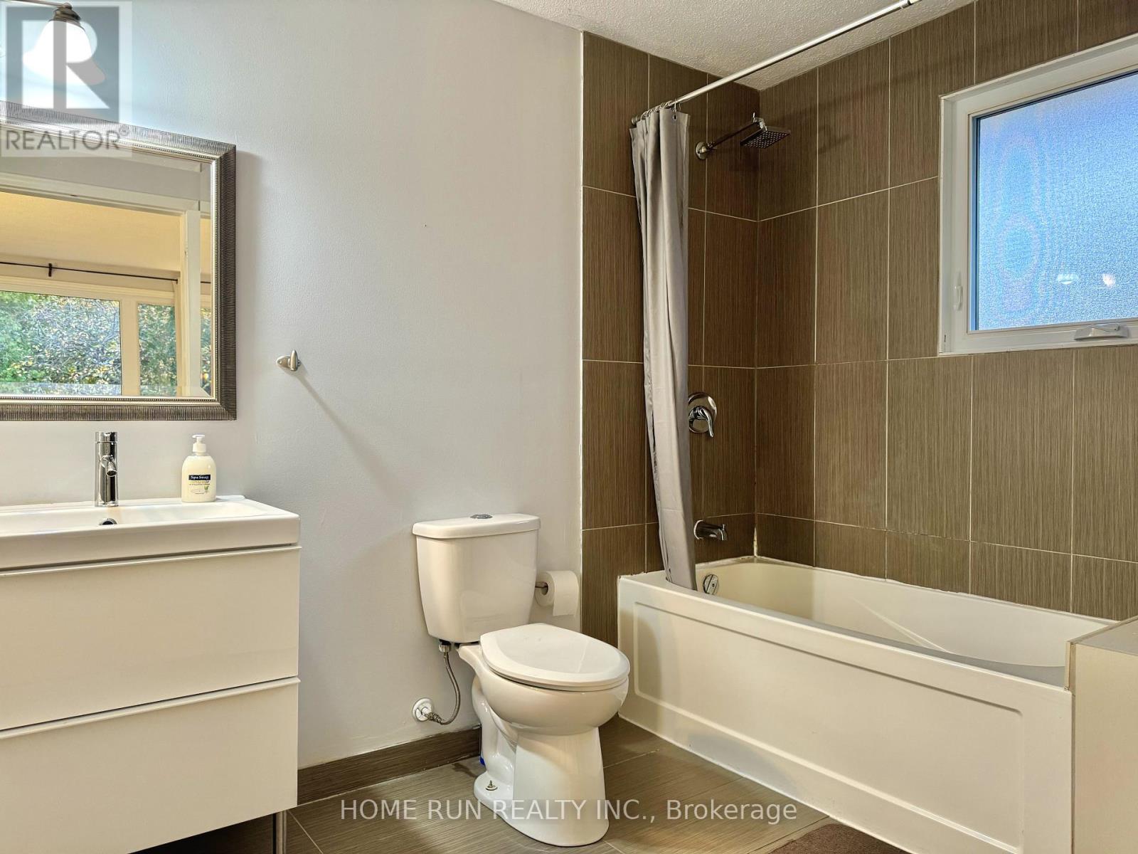 685 Farmington Avenue, Ottawa, Ontario  K1V 7H4 - Photo 16 - X12430871