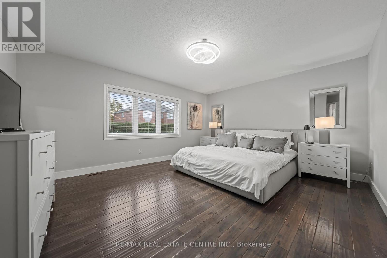 715 Burnett Avenue, Cambridge, Ontario  N1T 1P1 - Photo 23 - X12430859