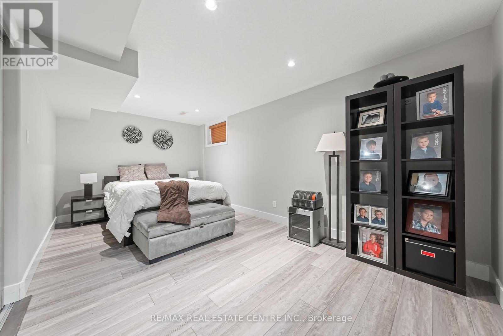 715 Burnett Avenue, Cambridge, Ontario  N1T 1P1 - Photo 38 - X12430859