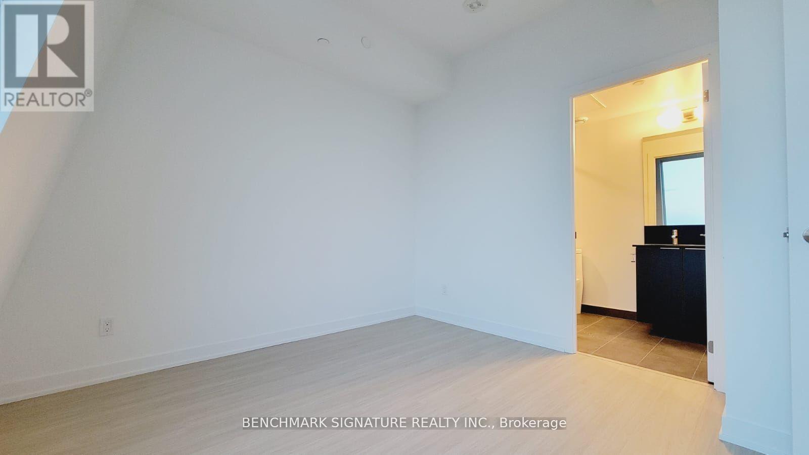 6007 - 8 Wellesley Street W, Toronto, Ontario  M4Y 0J5 - Photo 18 - C12430879