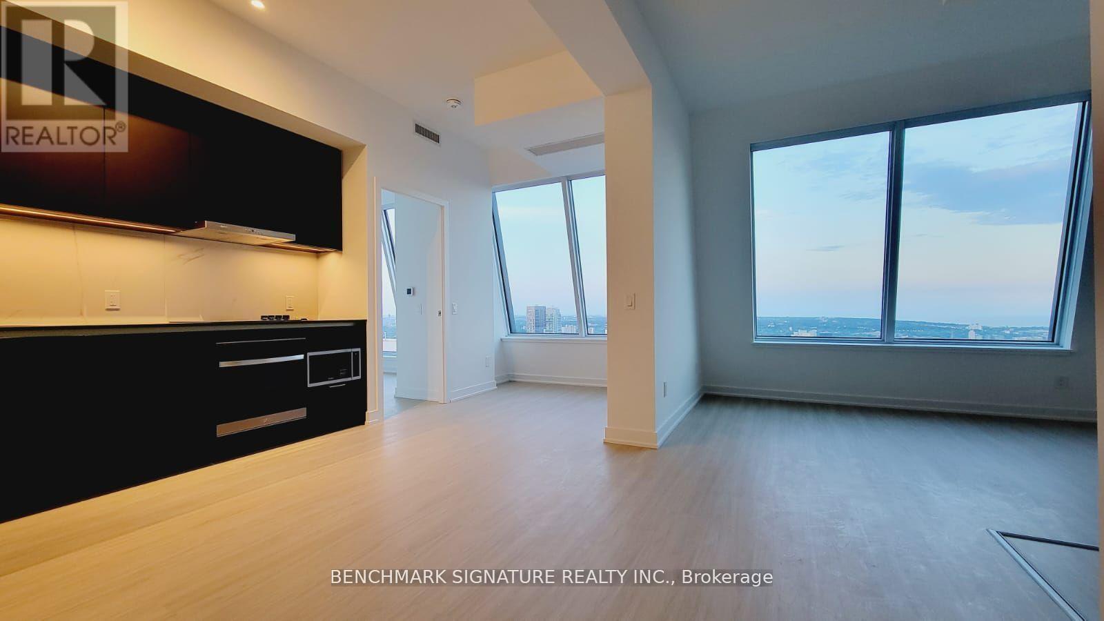 6007 - 8 Wellesley Street W, Toronto, Ontario  M4Y 0J5 - Photo 2 - C12430879