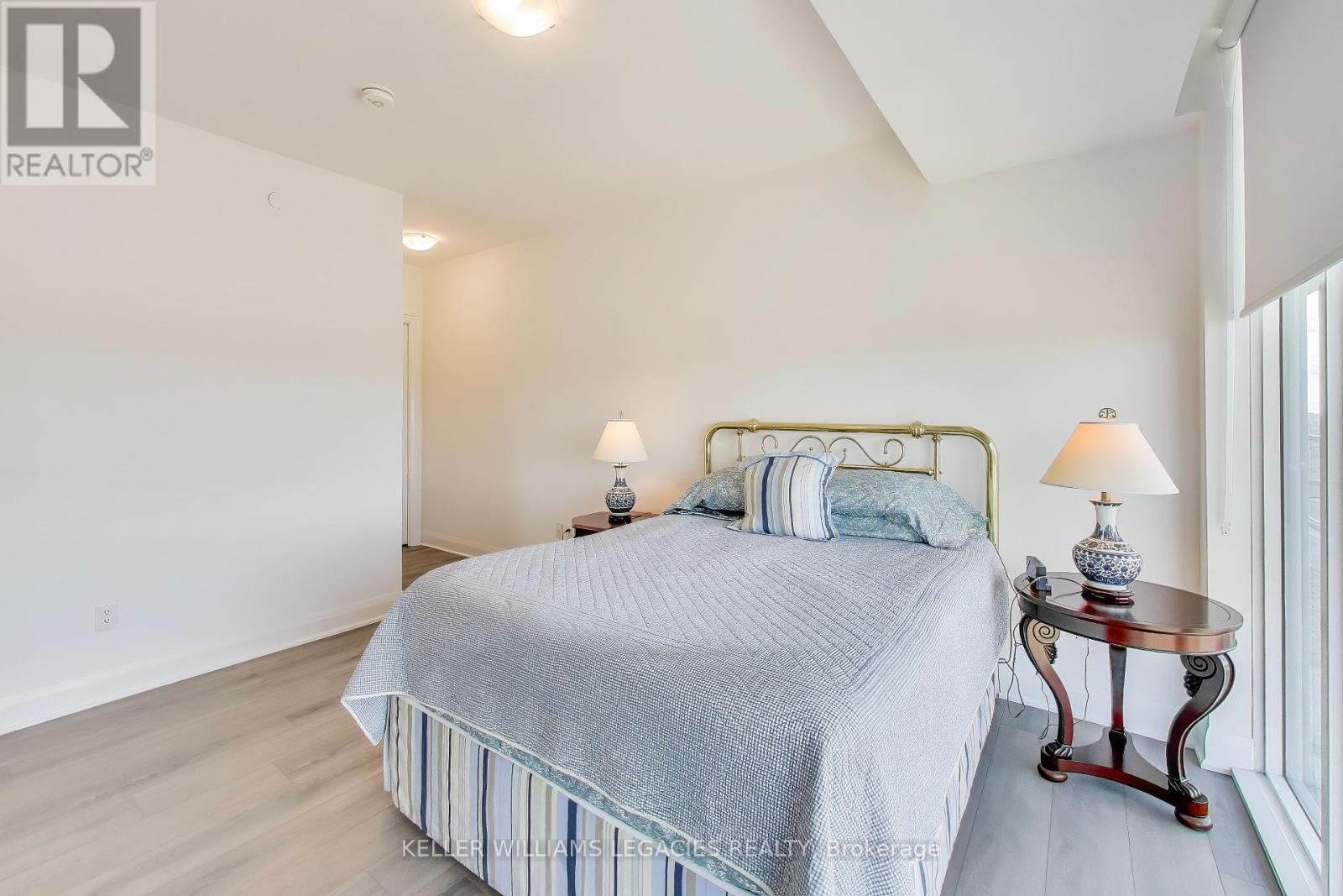 1405 - 10 Gatineau Drive, Vaughan, Ontario  L4J 0L2 - Photo 14 - N12430877