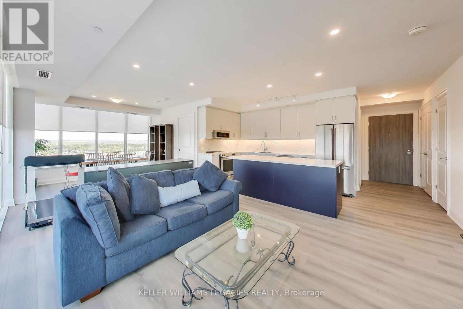 1405 - 10 Gatineau Drive, Vaughan, Ontario  L4J 0L2 - Photo 6 - N12430877