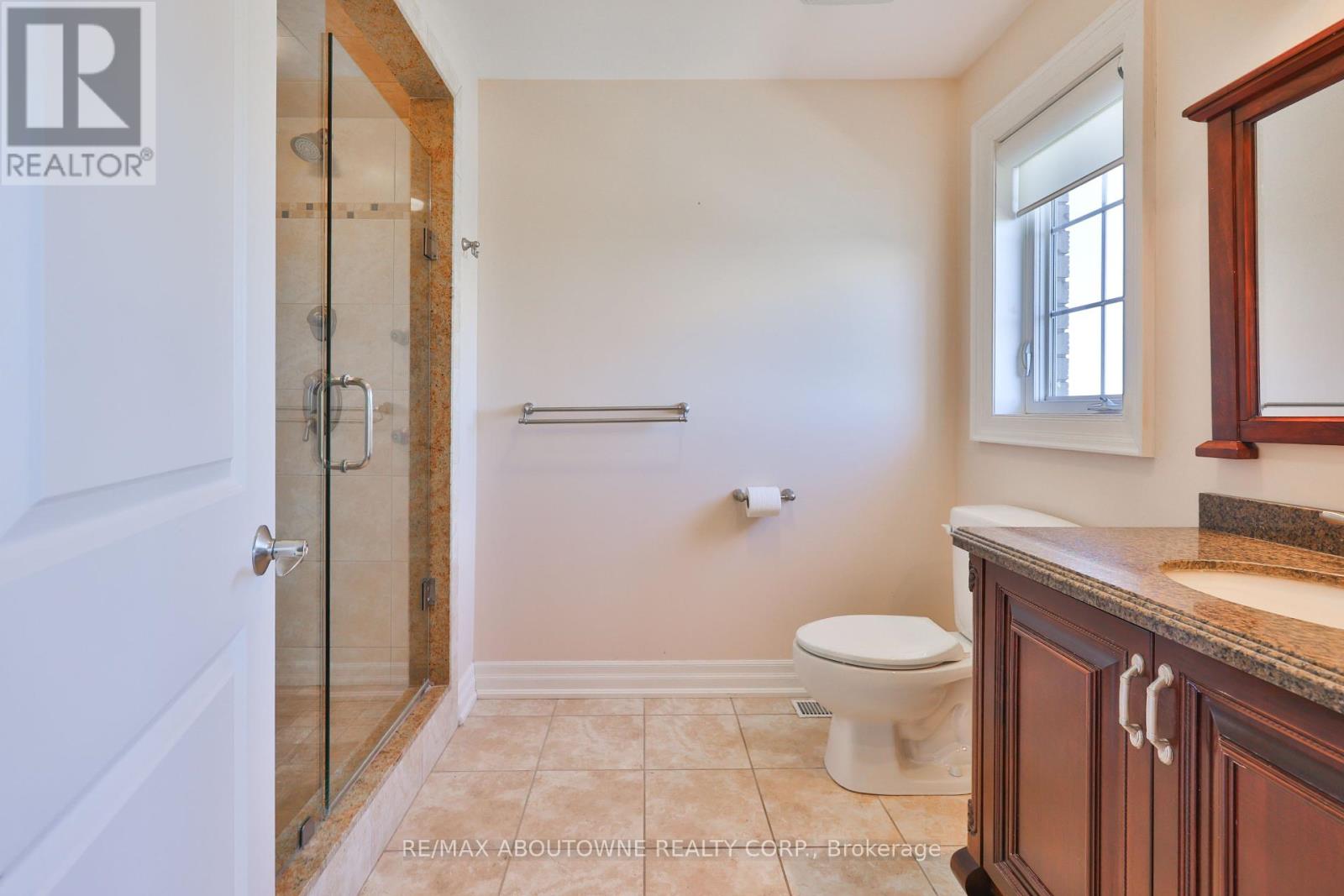 803 Ridge Road, Hamilton, Ontario  L8J 2Y3 - Photo 33 - X12430872