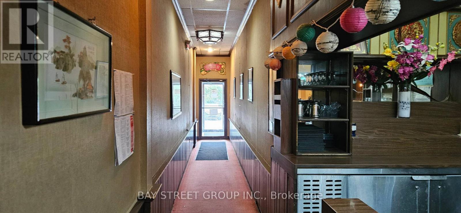 49 King Street E, Hamilton, Ontario  L9H 1C7 - Photo 7 - X12430876