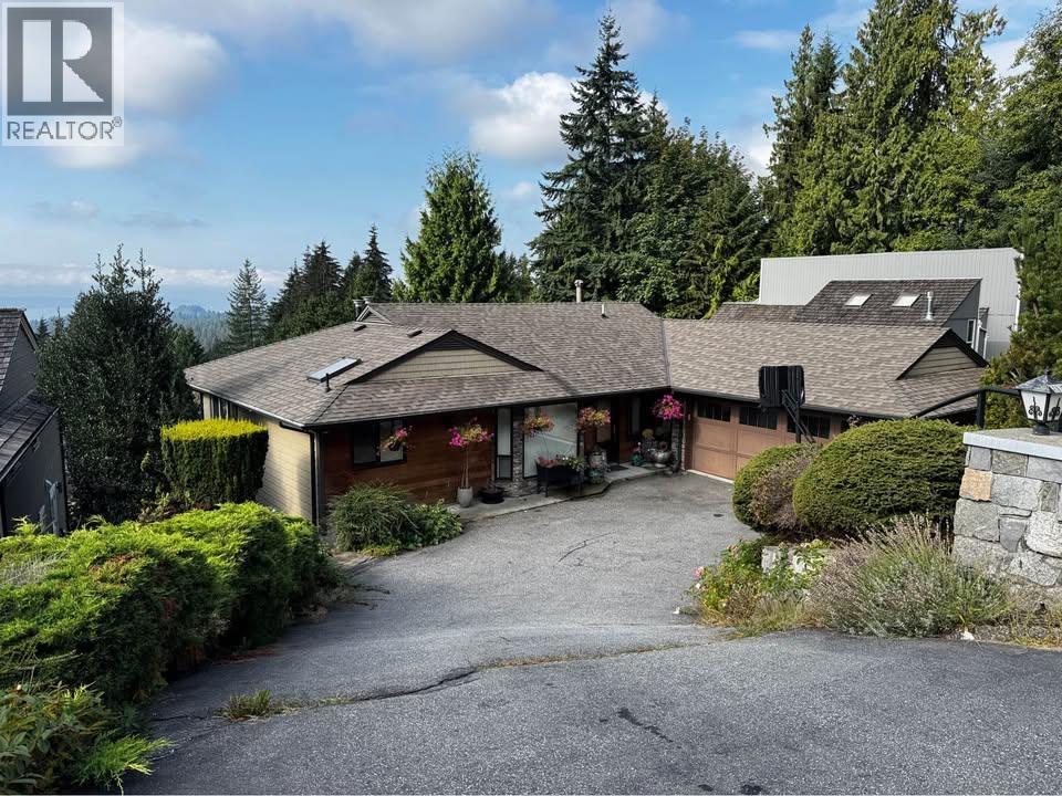 5173 REDONDA DR DRIVE, North Vancouver, British Columbia