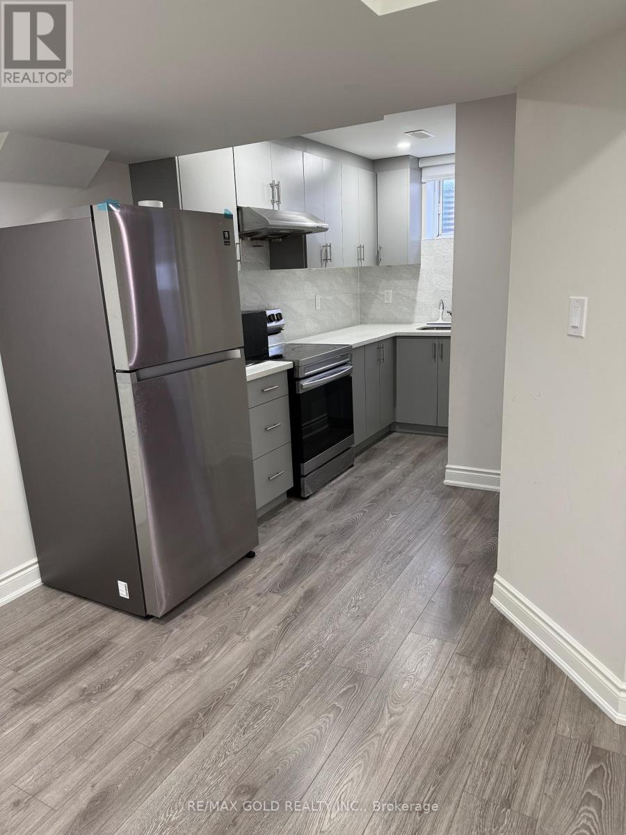 13 Leadenhall Rd ( Bsmt ) Road, Brampton, Ontario  L7A 0B2 - Photo 13 - W12430825
