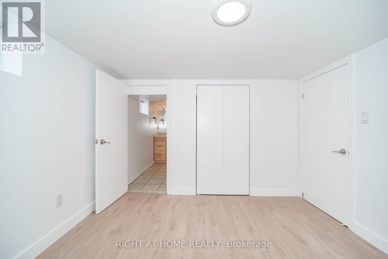 1360 Woodbine Avenue, Toronto, Ontario  M4C 4G5 - Photo 34 - E12430884