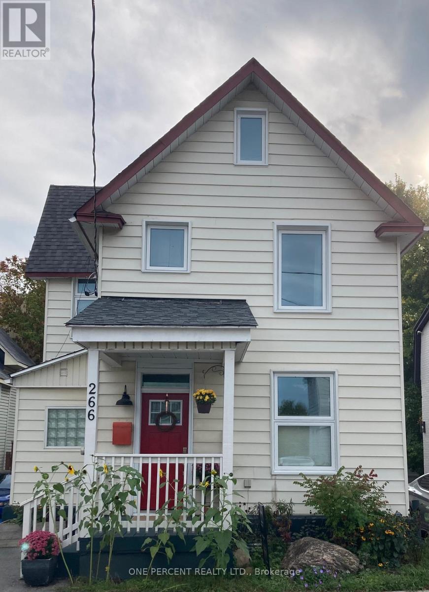 266 BRADLEY AVENUE, Ottawa, Ontario