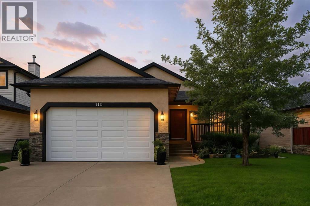 110 West Creek Springs, Chestermere, Alberta  T1X 1N7 - Photo 1 - A2245041