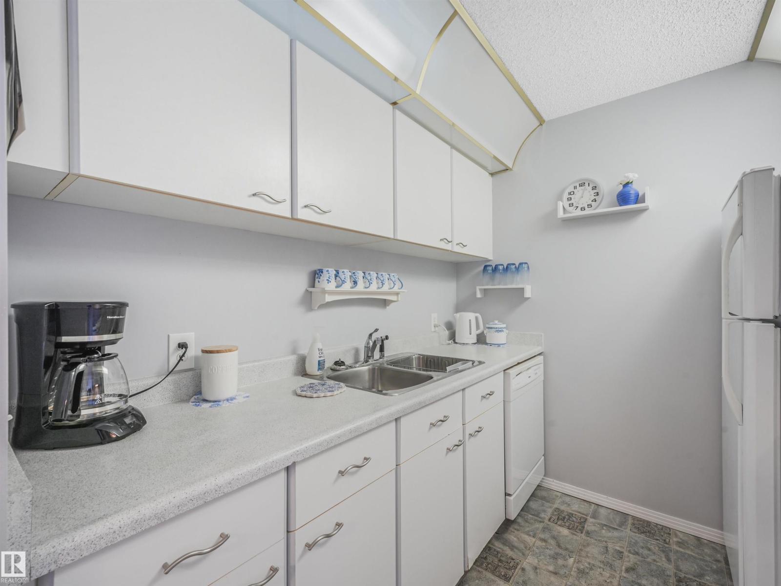 #318 6710 158 Av Nw, Edmonton, Alberta  T5Z 3A7 - Photo 13 - E4452809