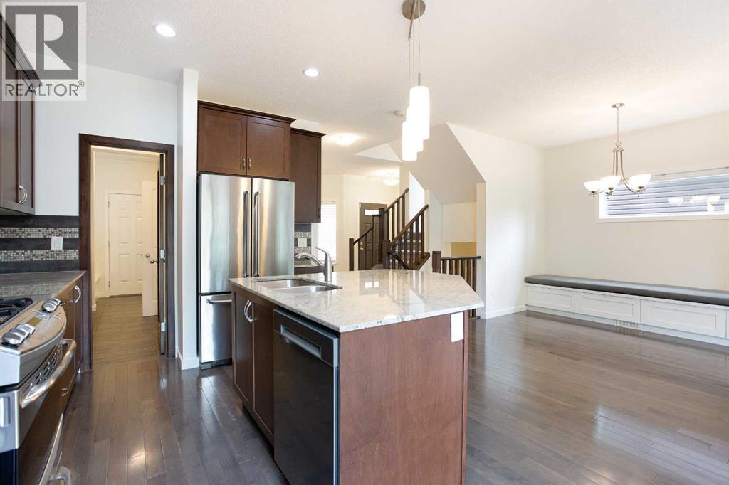 9 Cougar Ridge Rise Sw, Calgary, Alberta  T3H 0S7 - Photo 12 - A2249270