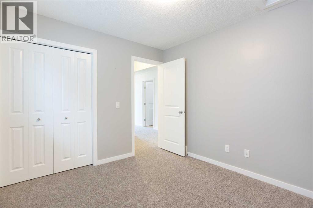 9 Cougar Ridge Rise Sw, Calgary, Alberta  T3H 0S7 - Photo 23 - A2249270