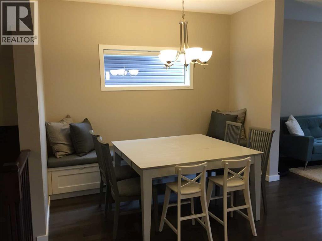9 Cougar Ridge Rise Sw, Calgary, Alberta  T3H 0S7 - Photo 44 - A2249270