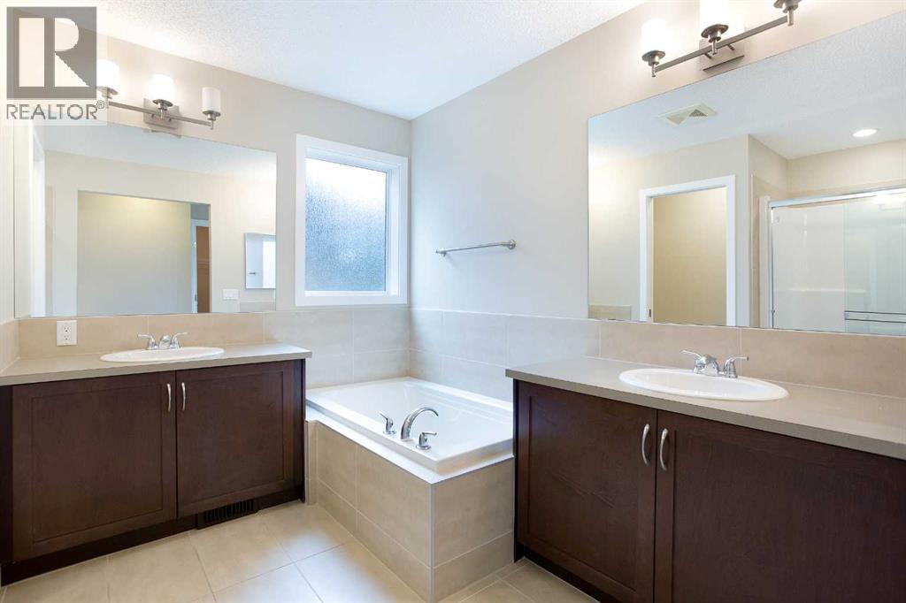 9 Cougar Ridge Rise Sw, Calgary, Alberta  T3H 0S7 - Photo 24 - A2249270