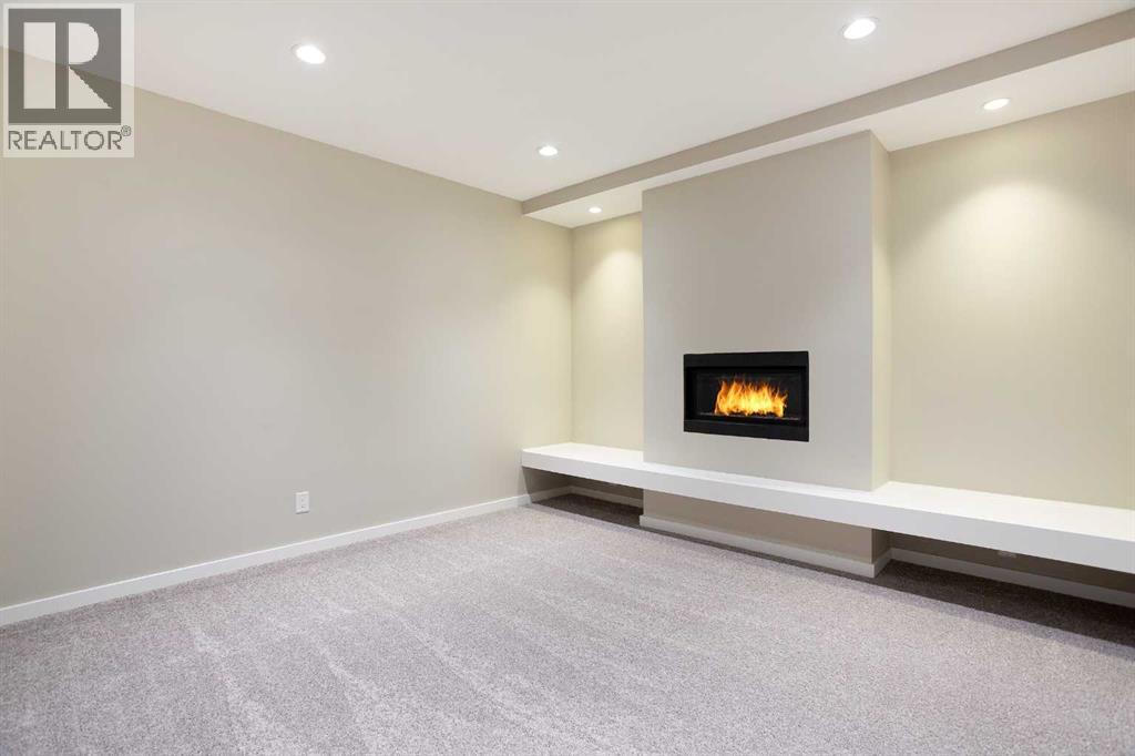 9 Cougar Ridge Rise Sw, Calgary, Alberta  T3H 0S7 - Photo 33 - A2249270