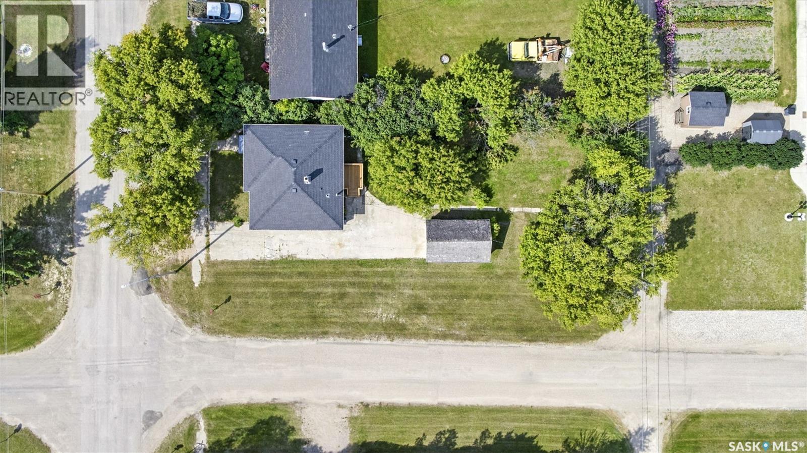 301 3rd Avenue W, Nokomis, Saskatchewan  S0G 3R0 - Photo 34 - SK019064