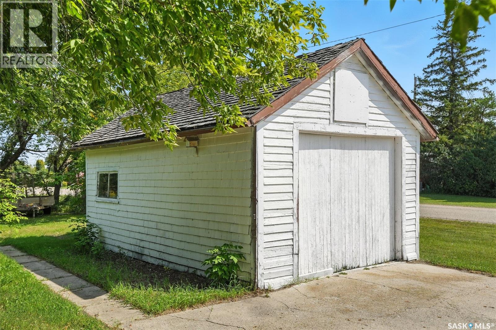 301 3rd Avenue W, Nokomis, Saskatchewan  S0G 3R0 - Photo 28 - SK019064