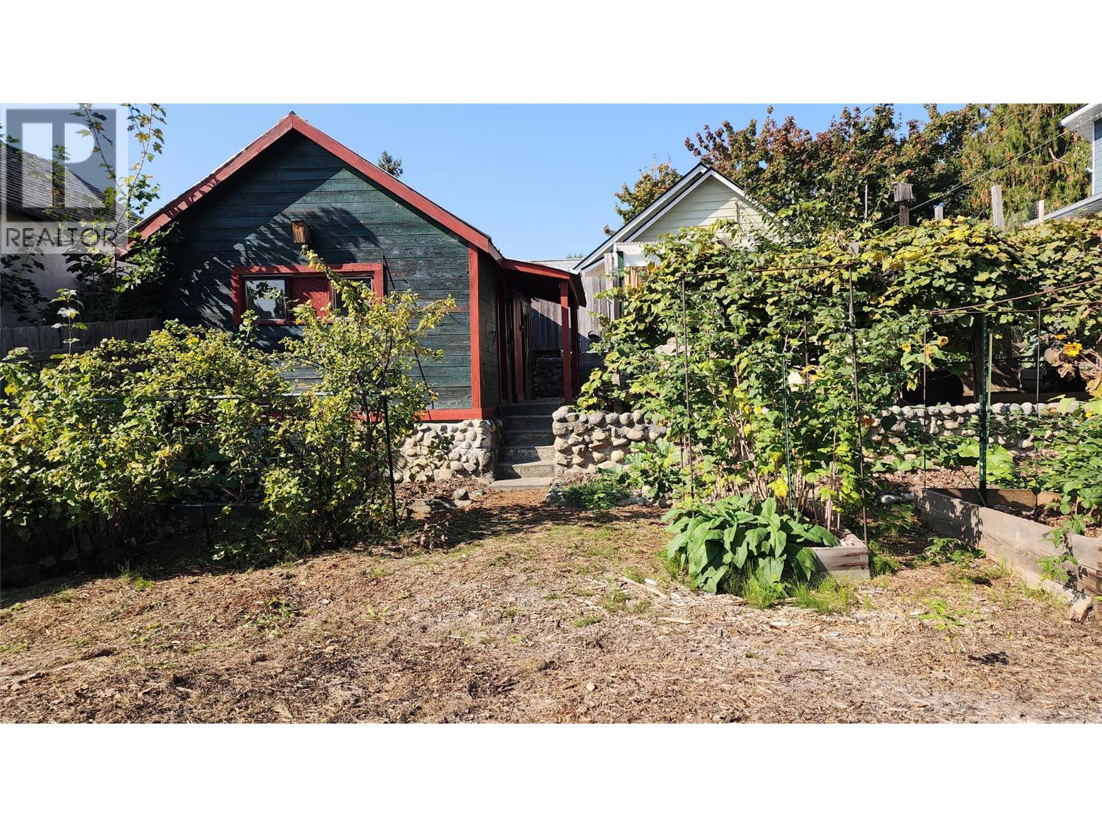 109 4th Avenue Nw, Nakusp, British Columbia  V0G 1R0 - Photo 26 - 10364187