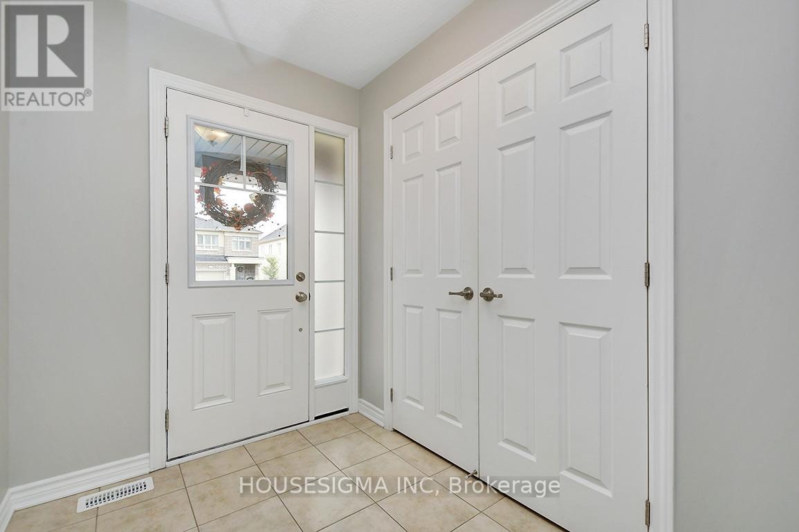 304 Lipizzaner Street, Ottawa, Ontario  K2S 0X8 - Photo 2 - X12430897