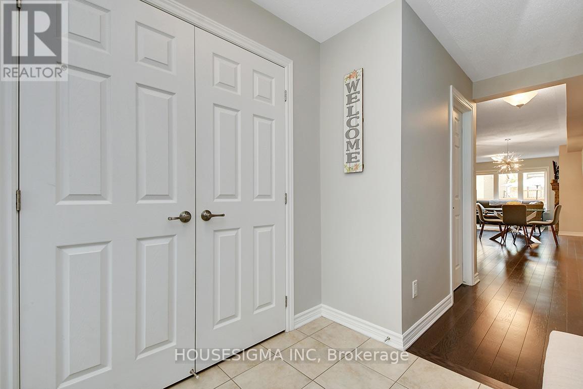 304 Lipizzaner Street, Ottawa, Ontario  K2S 0X8 - Photo 3 - X12430897