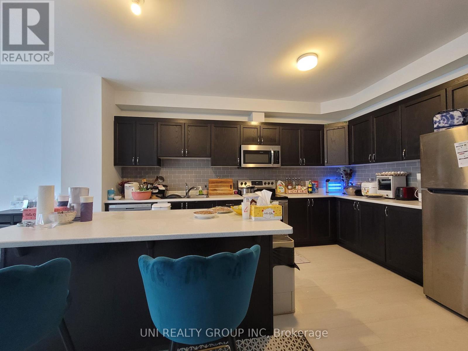 302 Ilmenite Private, Ottawa, Ontario  K2J 7C8 - Photo 11 - X12430898