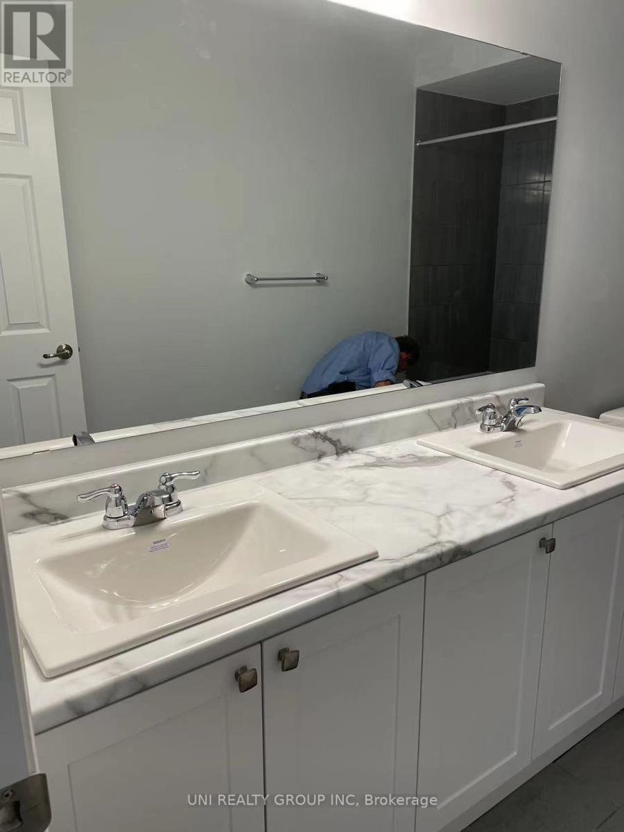 302 Ilmenite Private, Ottawa, Ontario  K2J 7C8 - Photo 15 - X12430898